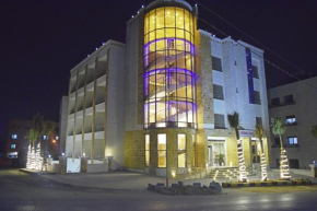 Отель Aljamal Hotel  Amman